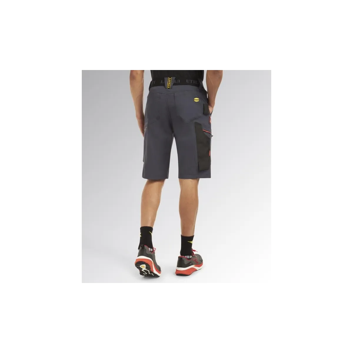 Bermuda da Lavoro Diadora Shadow | Codice 702.182040